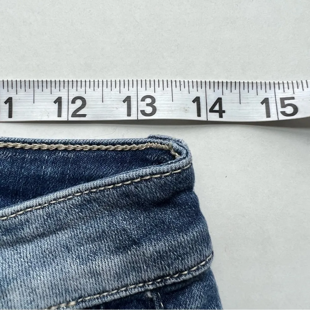 KANCAN distressed skinny jeans medium wash size 5 26 - Image 8