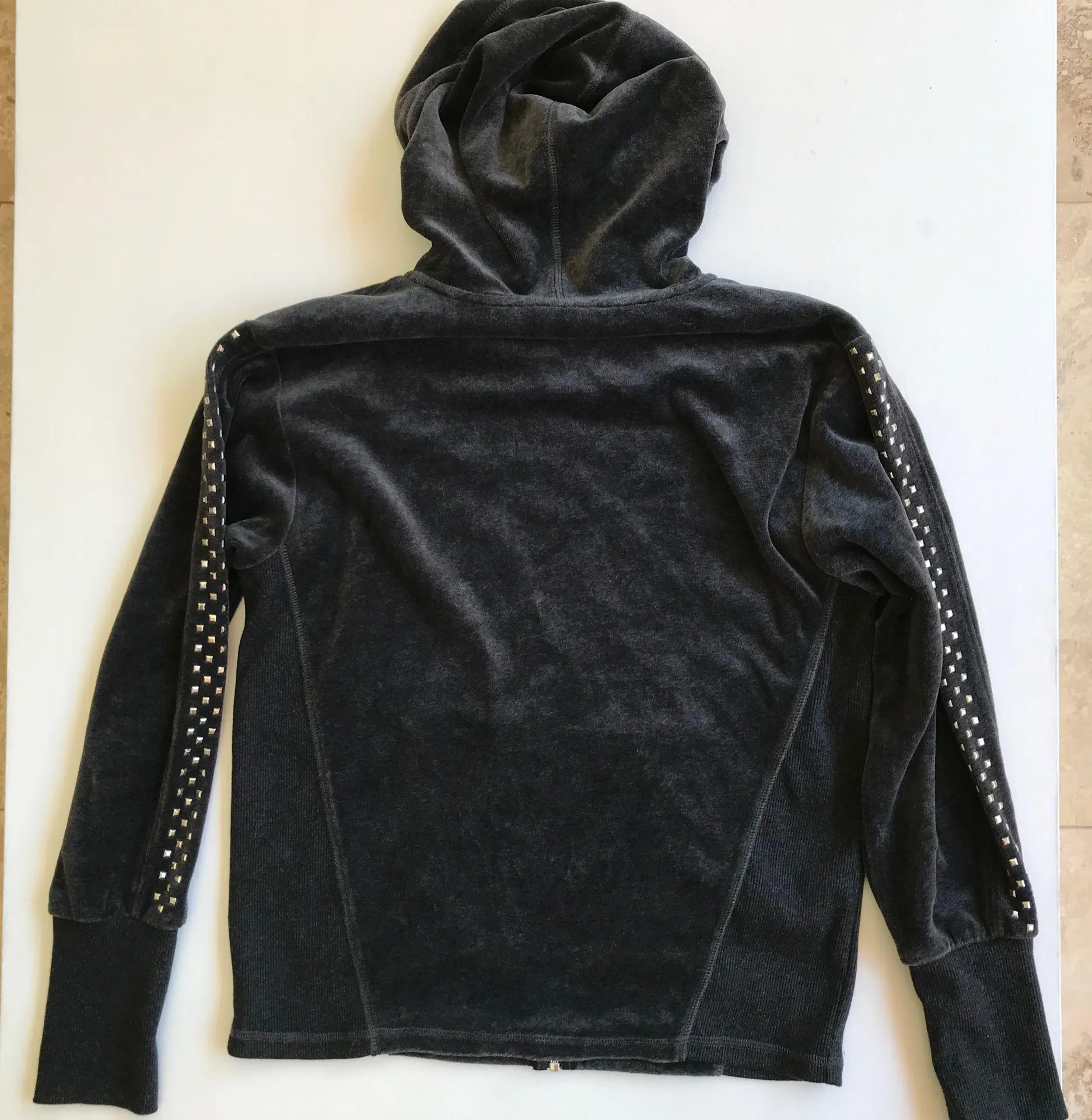 Vince Camuto Velour Hoodie - Image 3