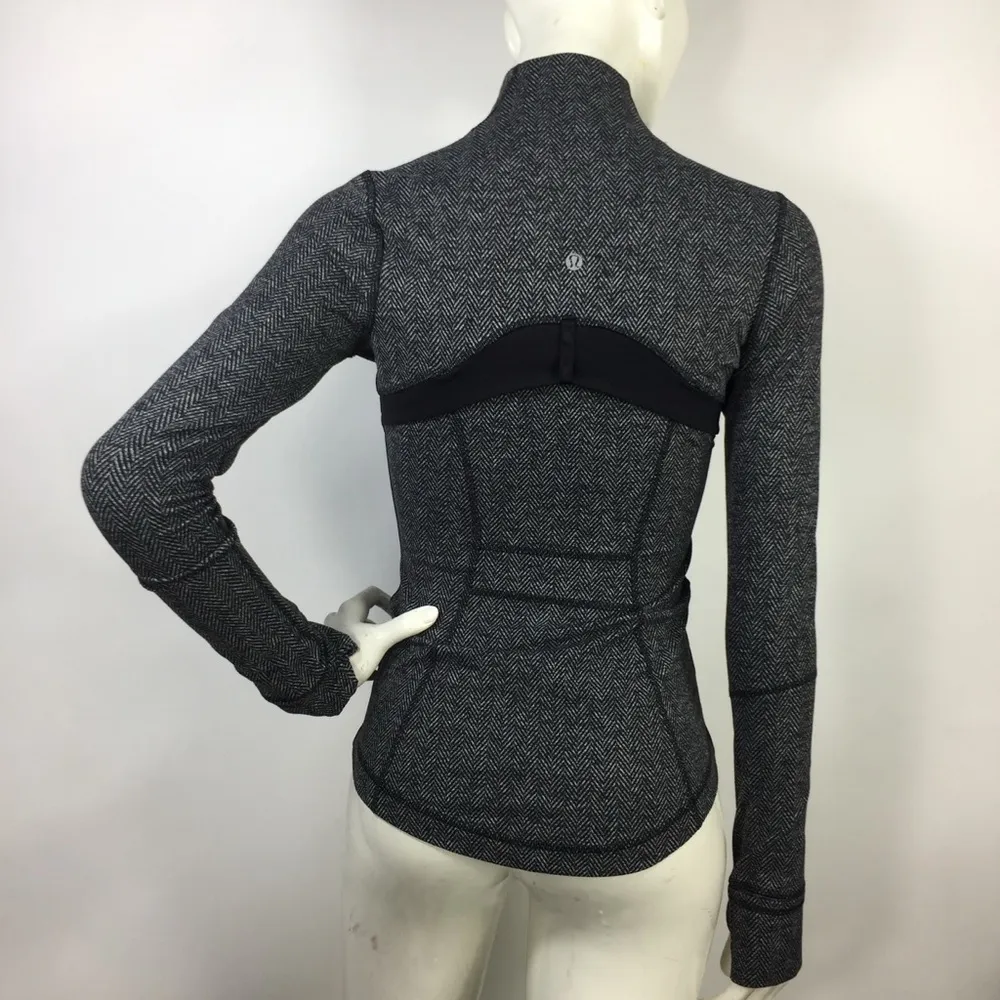 Lululemon Herringbone Define Jacket Size 4 - Image 9