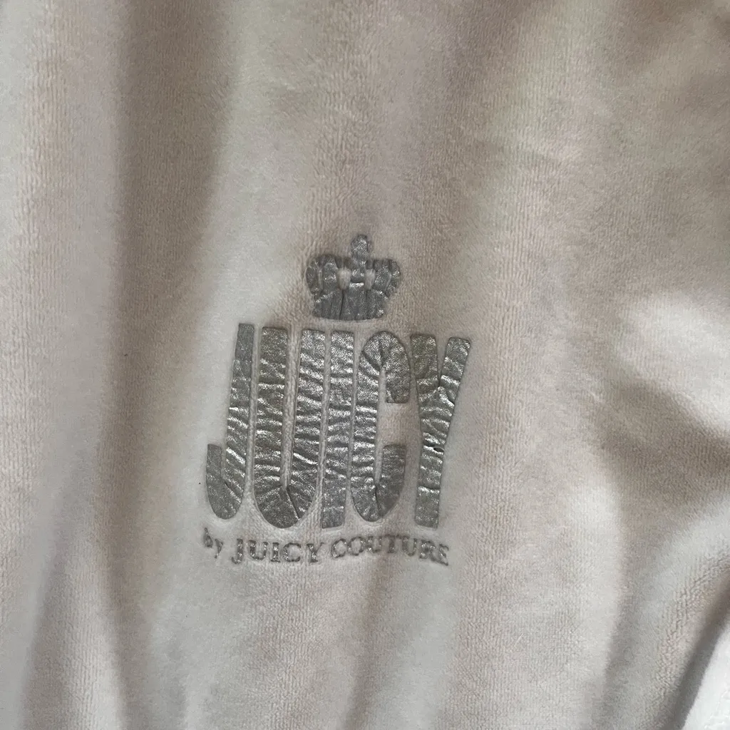 Y2K Vibes! Juicy Couture Velour hooded Jumpsuit - Cream - Image 4