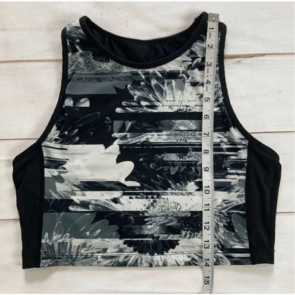 Betsey Johnson Stripe Floral Design Performance Crop Top Sports Bra - Image 10