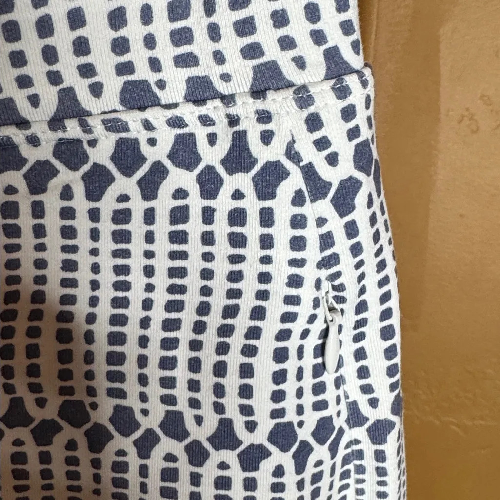 NWOT Spartina 449 Denim Blue and White Jersey Skort Size Small - Image 5