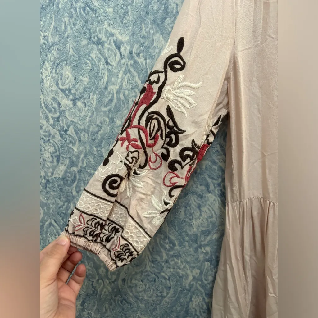 World Market Womens Embroidered 3/4 Sleeve V Neck Mini Dress Size S/M Boho Red Size M - Image 2