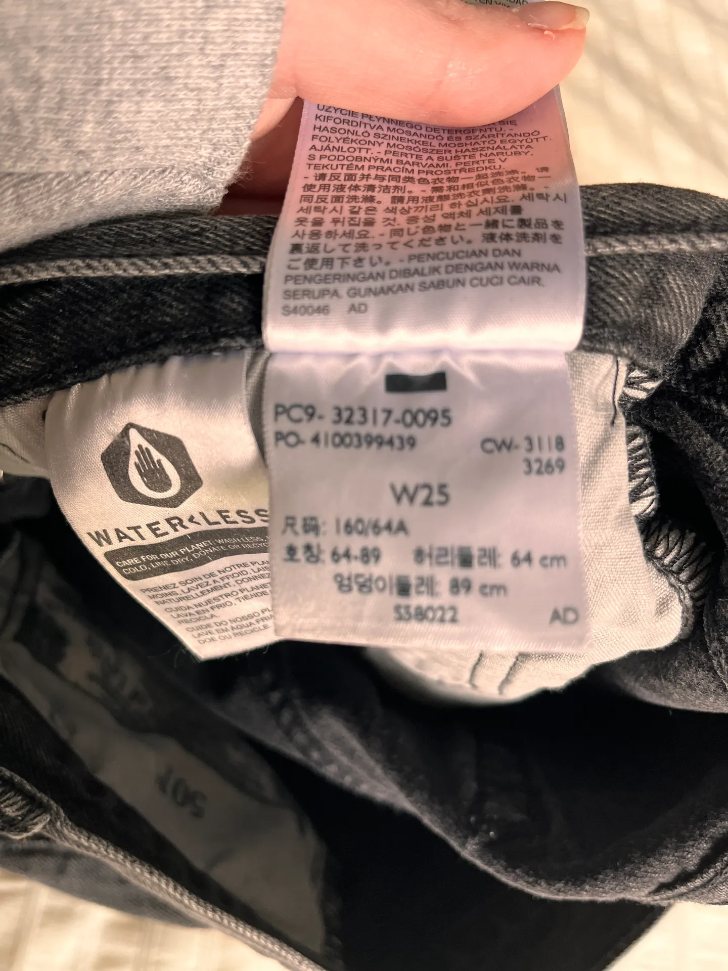 Levi’s 501 Shorts - Image 3