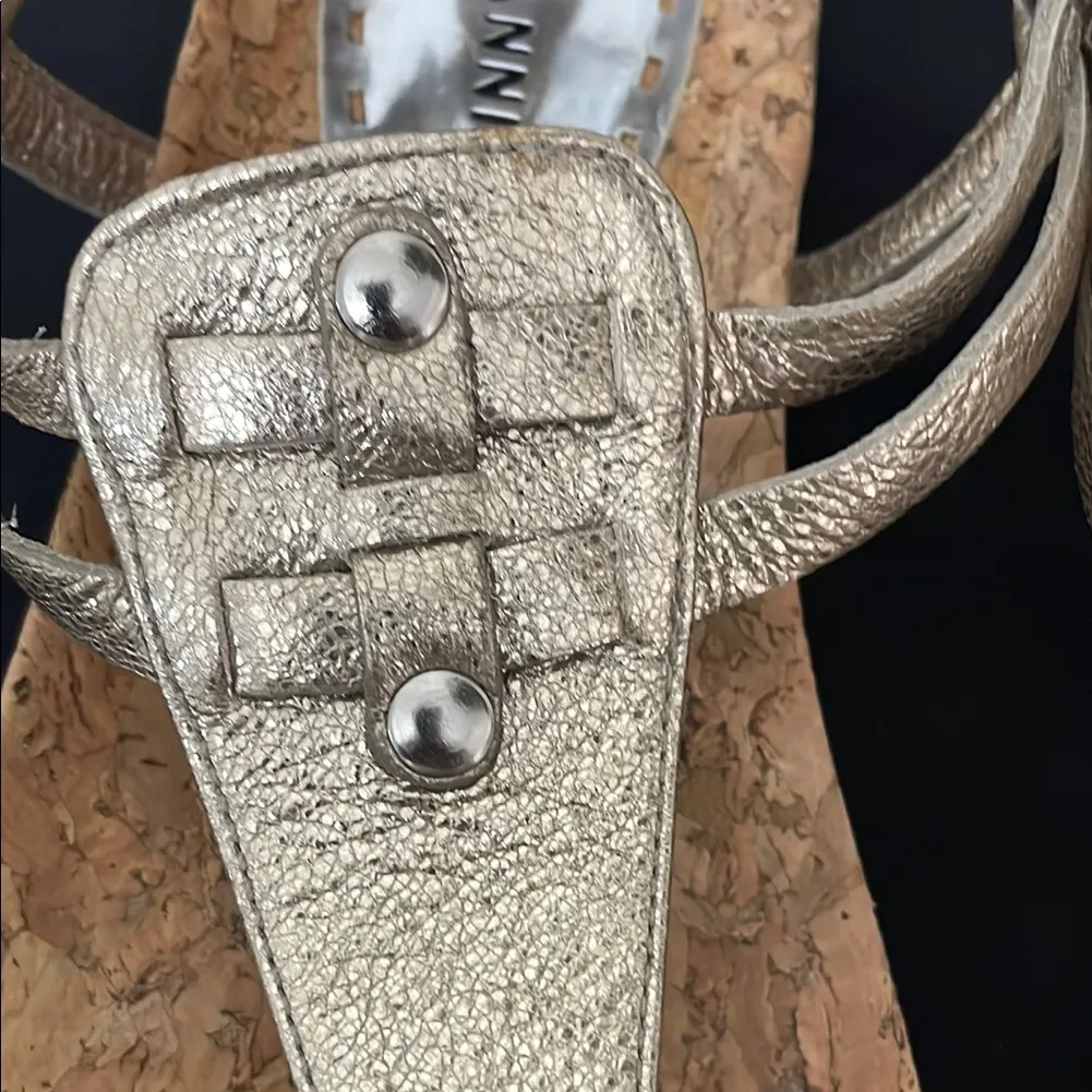 Gianni Bini Metallic Gold Sandals Size 6.5 - Image 4