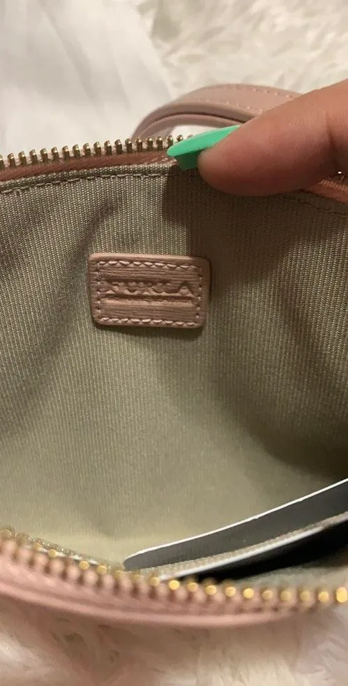 Authentic  wristlet - Image 4