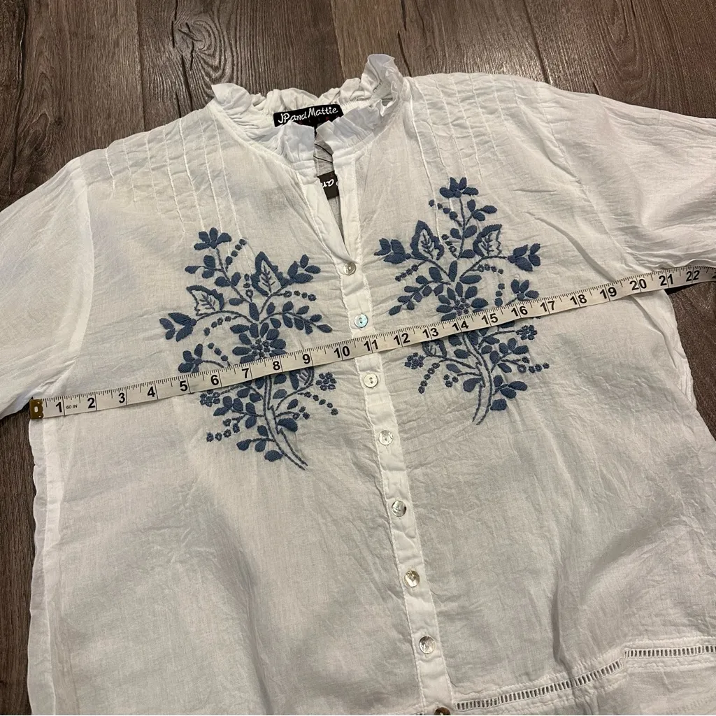 NWT Sundance JP And Mattie White Blue Sabine Embroidered Floral Blouse Top M Size M - Image 13
