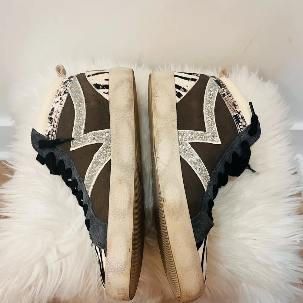 Gianni Bini Womens Elleinaa High Top Leather Sneakers zebra stripe size … - Image 8