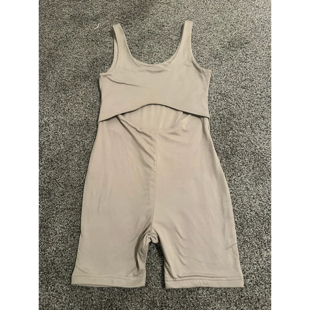 Women's Faded Rose Taupe Sleeveless Romper with Cutout Size S - Image 5