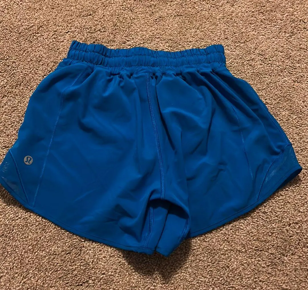 Lululemon Hotty Hot 4" Shorts - Image 4