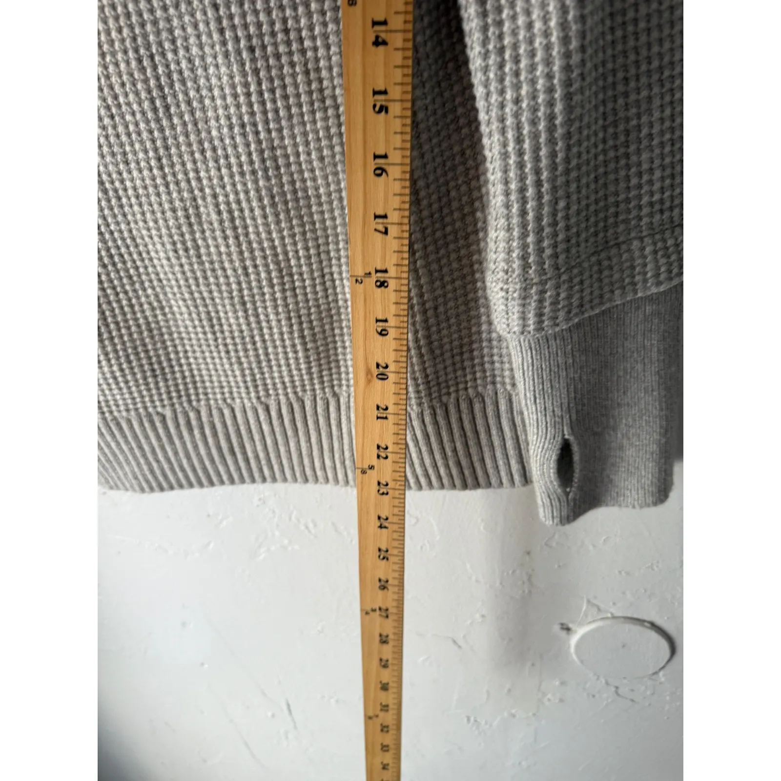 Market & Spruce NWT L Petite Cowl Neck Waffle Knit Thumb‎ Hole Sweater Gray - Image 9