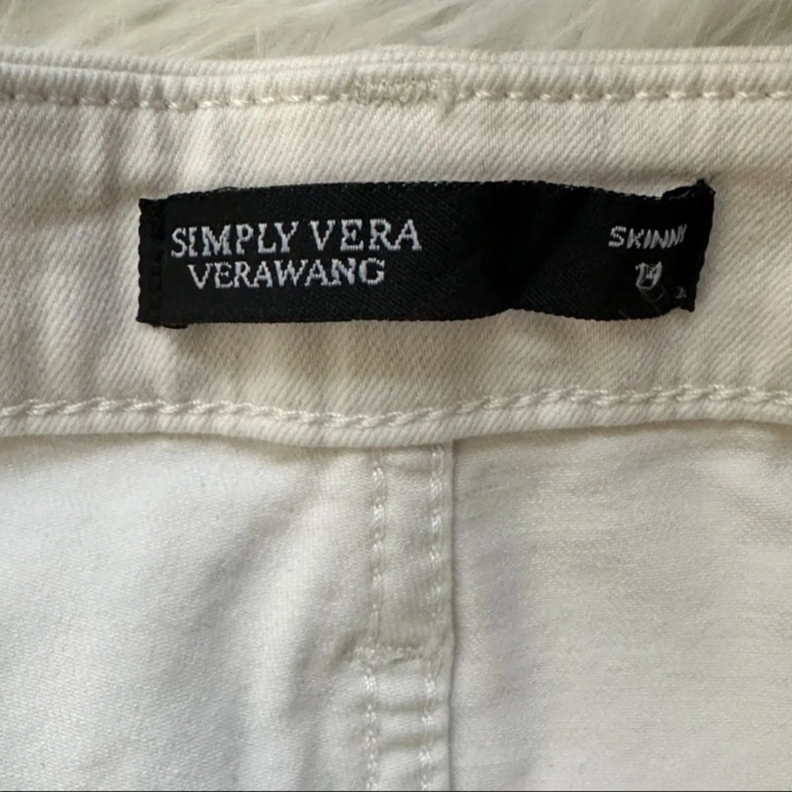 NWT Simply Vera Wang Skinny Jeans Womens 14 Cream Mid Rise Stretch Neutral - Image 7