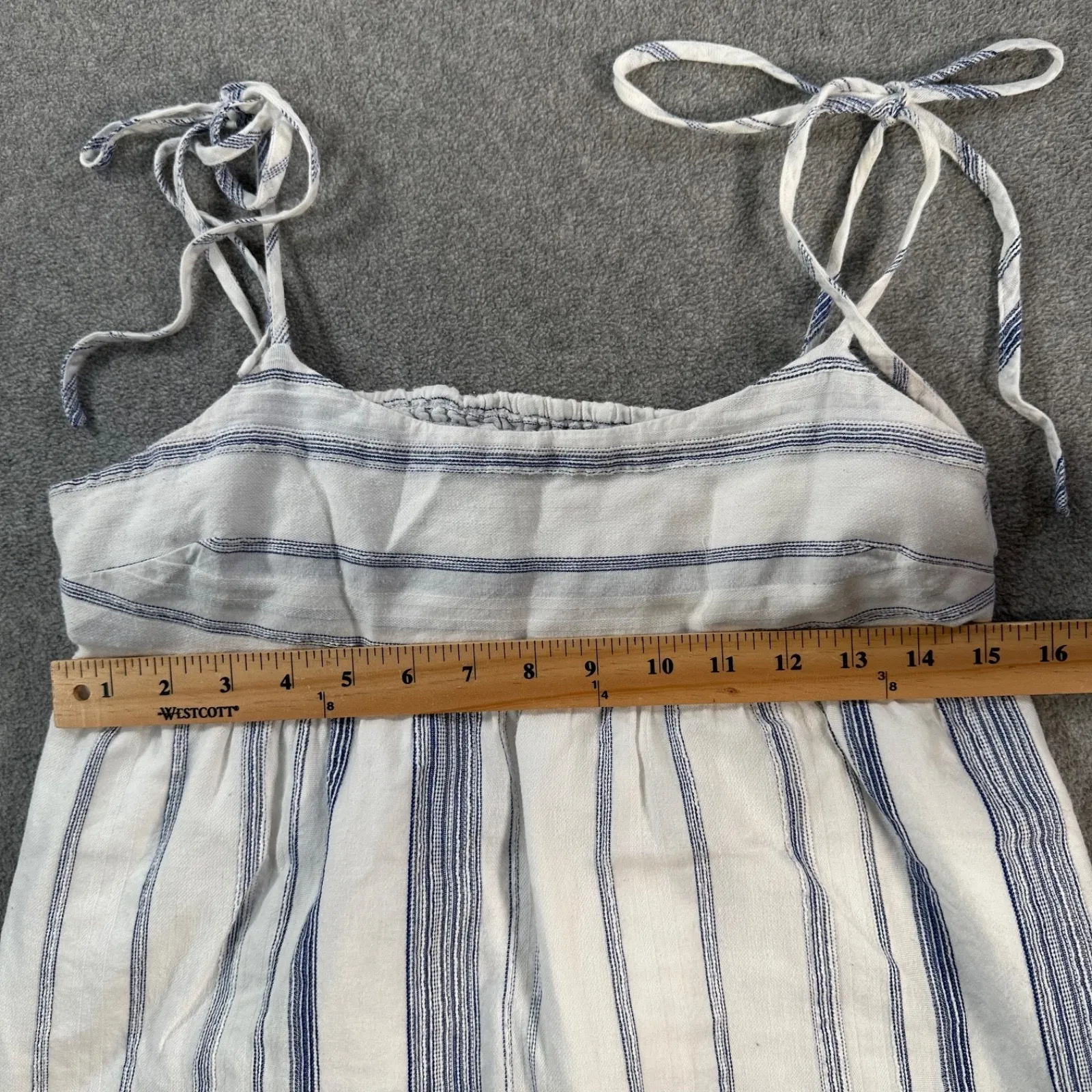 J By J.O.A Striped Tie Strap Babydoll Top Womens Large White Blue Cropped Beachy - Image 2