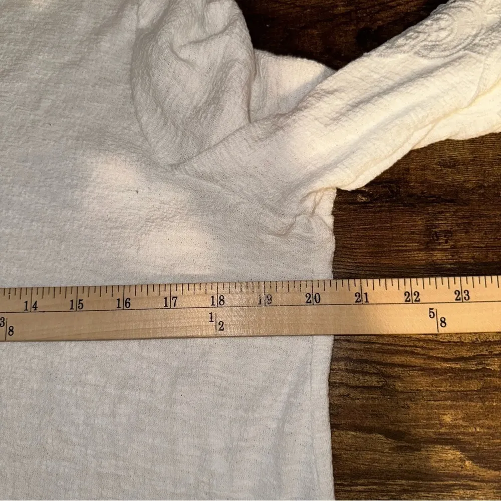 Adrianna Papell Embroidered‎ Lace Long Sleeve Overlay Blouse - Image 4