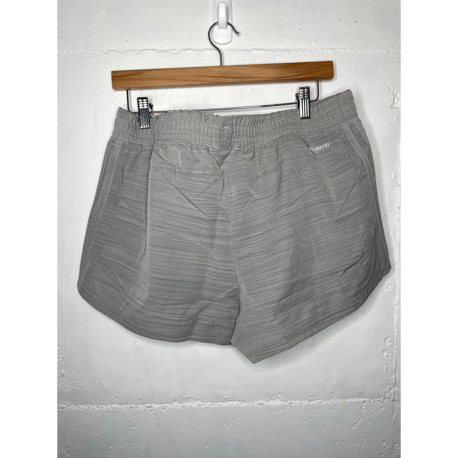 NEW Adidas Womens Gray Pull on Athletic Shorts Size Large - Image 4