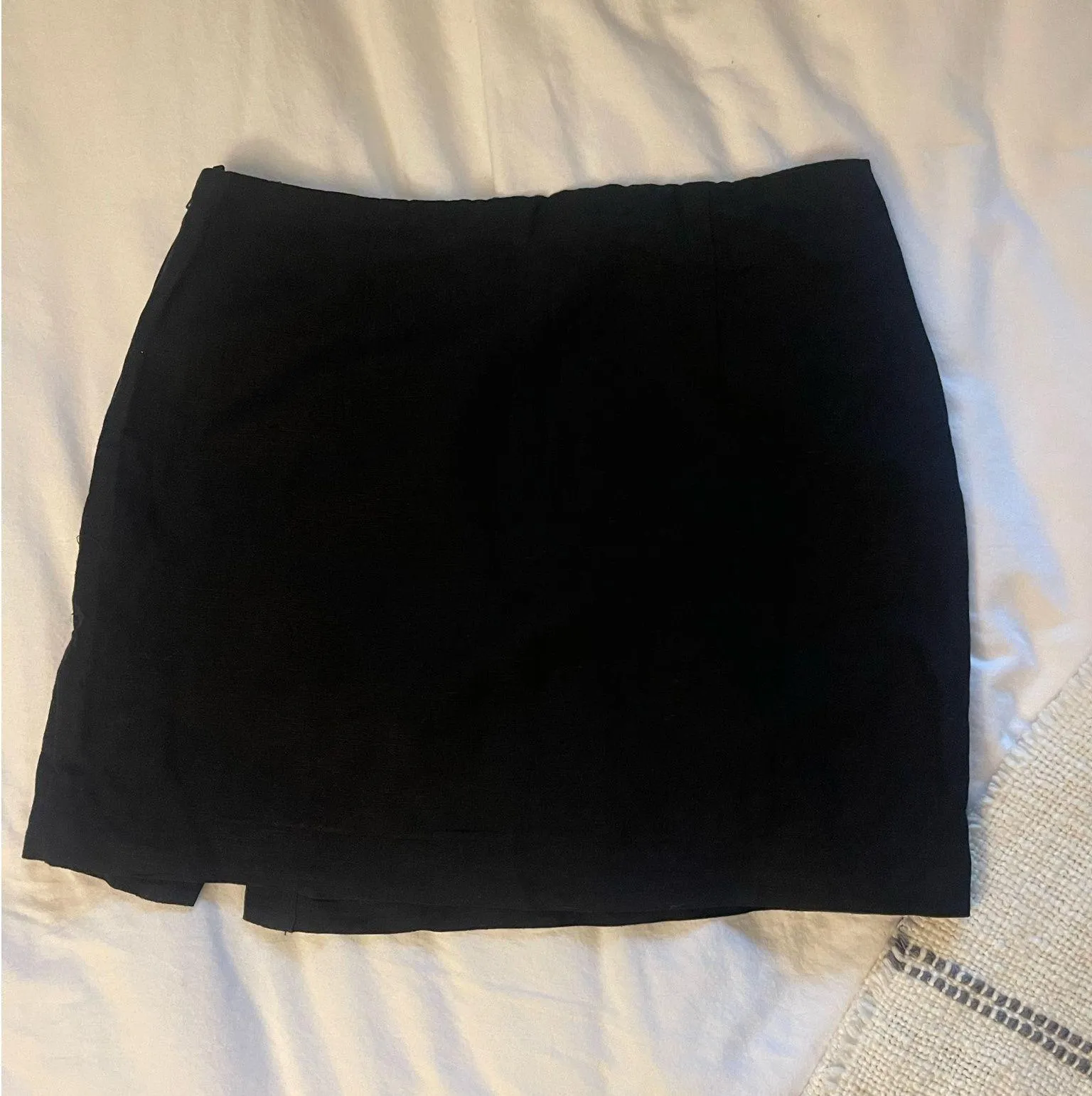 H&M Black Mini Skirt  - Image 2