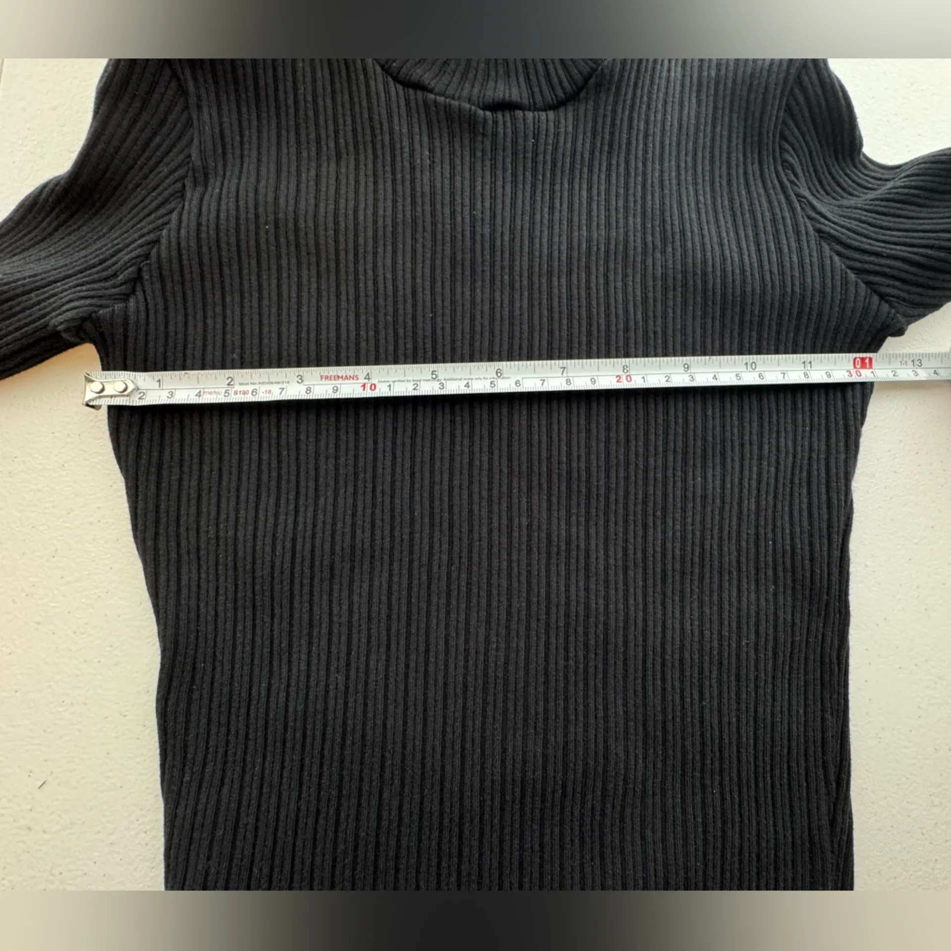 Brandy Melville Knit Ribbed Mock Turtleneck - Image 3