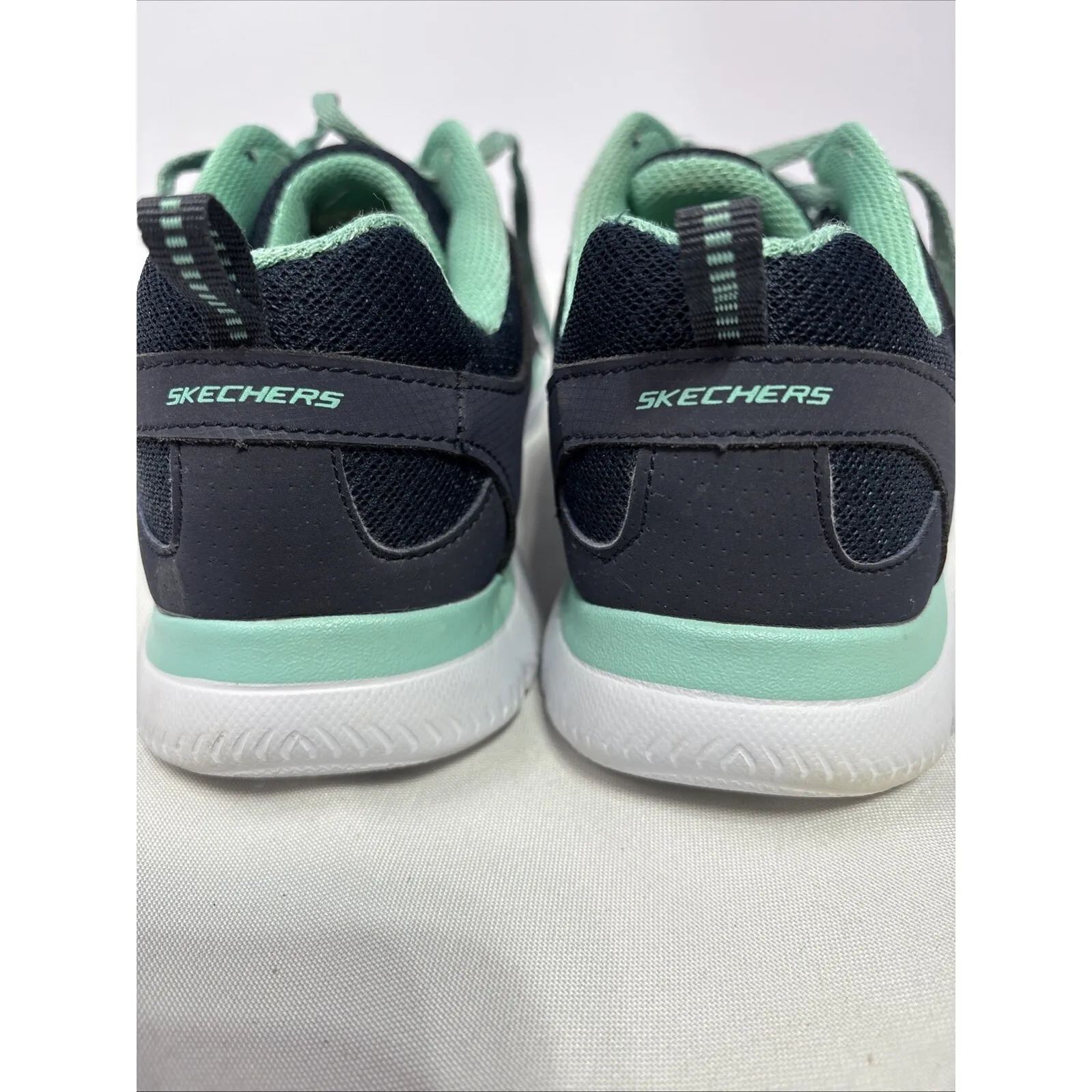 Skechers Women's Lite Weight Memory Foam Sneakers Size‎ 10 Shoes Navy Teal - Image 8