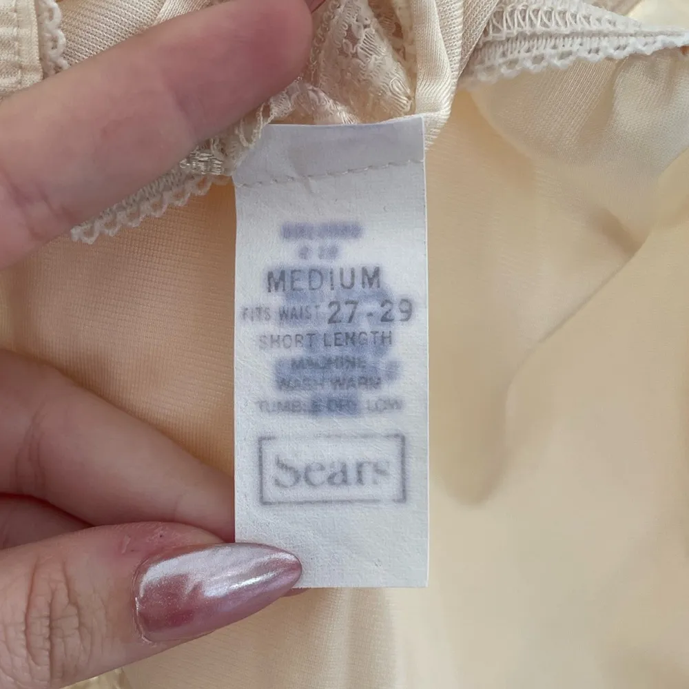 Vintage Sears Cream 21.5in Lace & Nylon Slip Skirt White Size M - Image 13