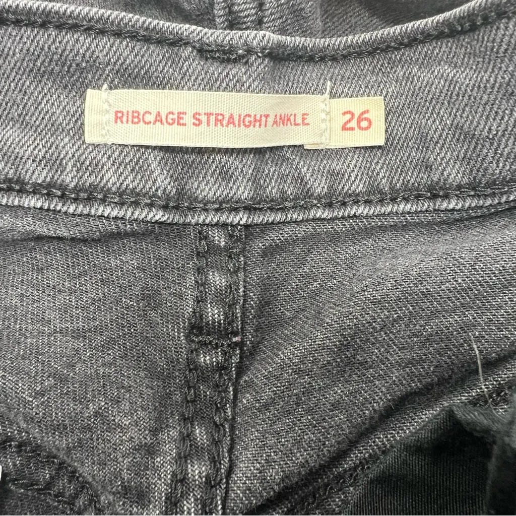 Levi's ribcage straight ankle jeans size 26 high rise button fly charcoal wash - Image 5