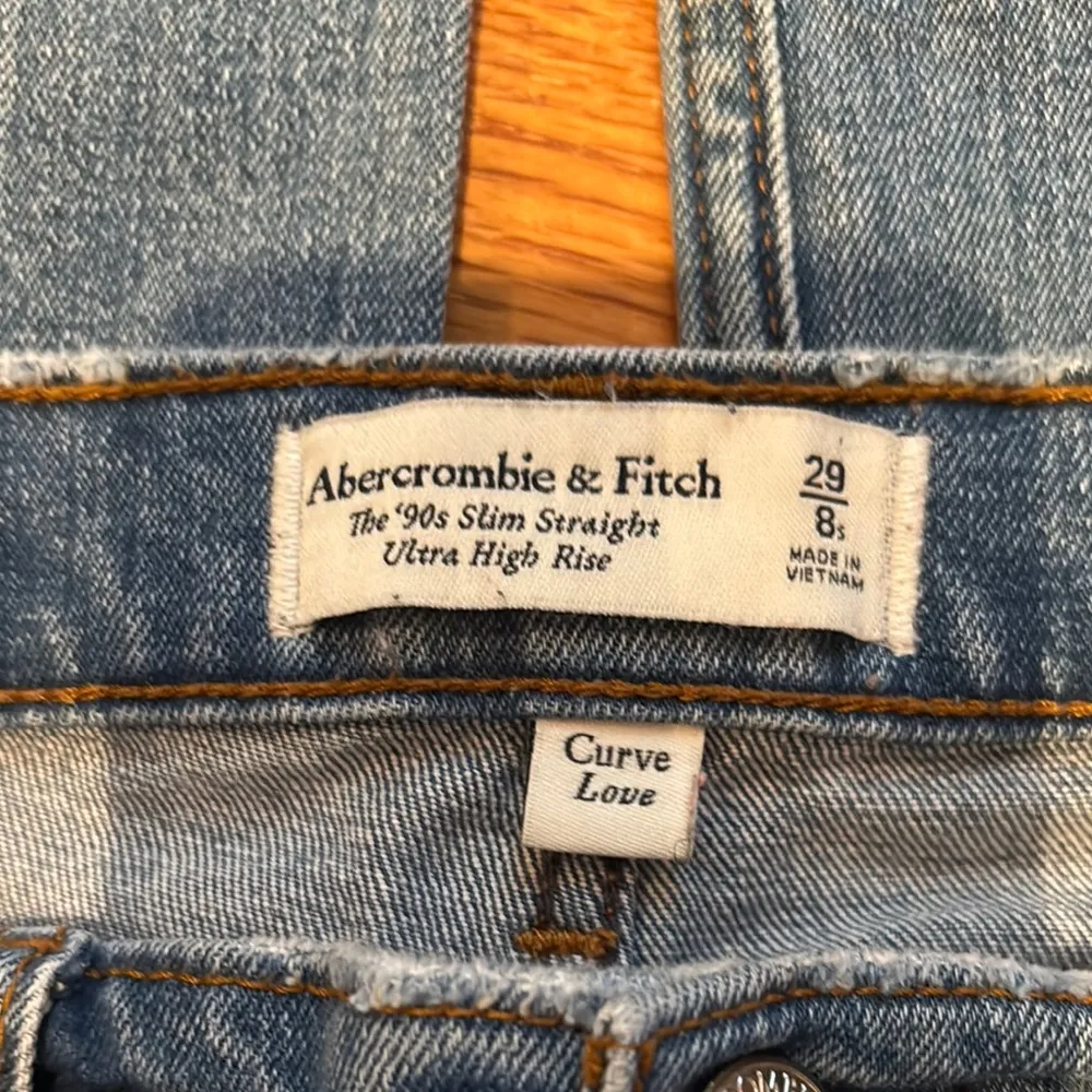 A&F 90s Slim Straight Jean - Image 4