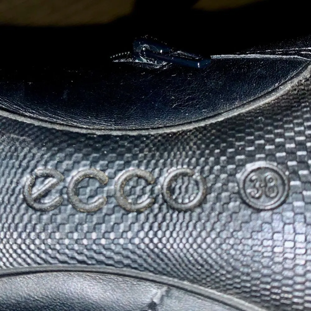 Ecco Sculptured 75 Low Cut Black Leather Ankle Booties 38 Side Zip Block Heel Size 7 - Image 8