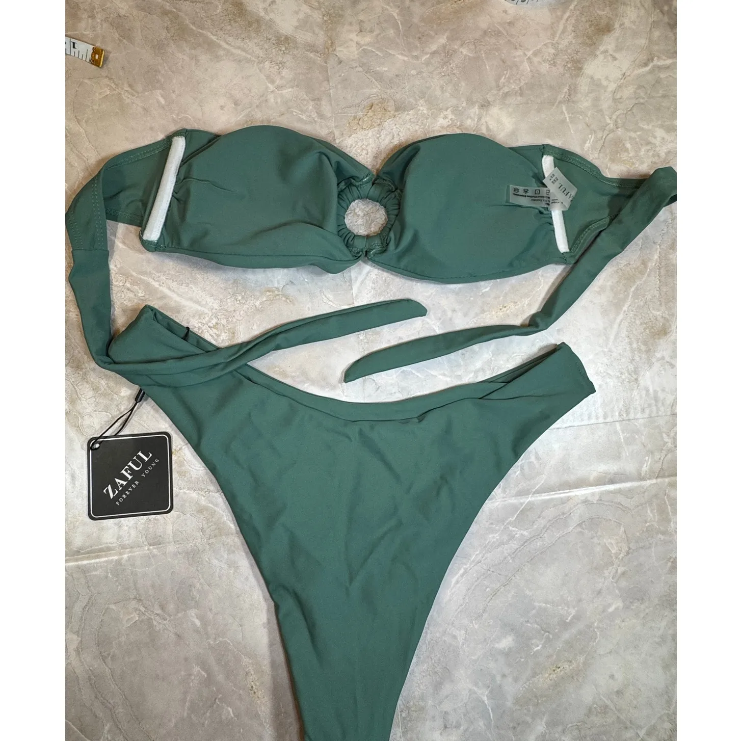 🌿 Zaful Green Bandeau Bikini Set – Size 6 - Image 2