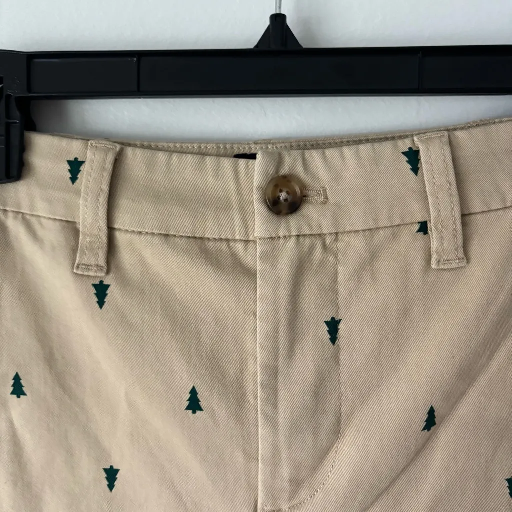 J. Crew High Rise Girlfriend Chino Pant Khaki Tan Green Christmas Trees Holiday - Image 5