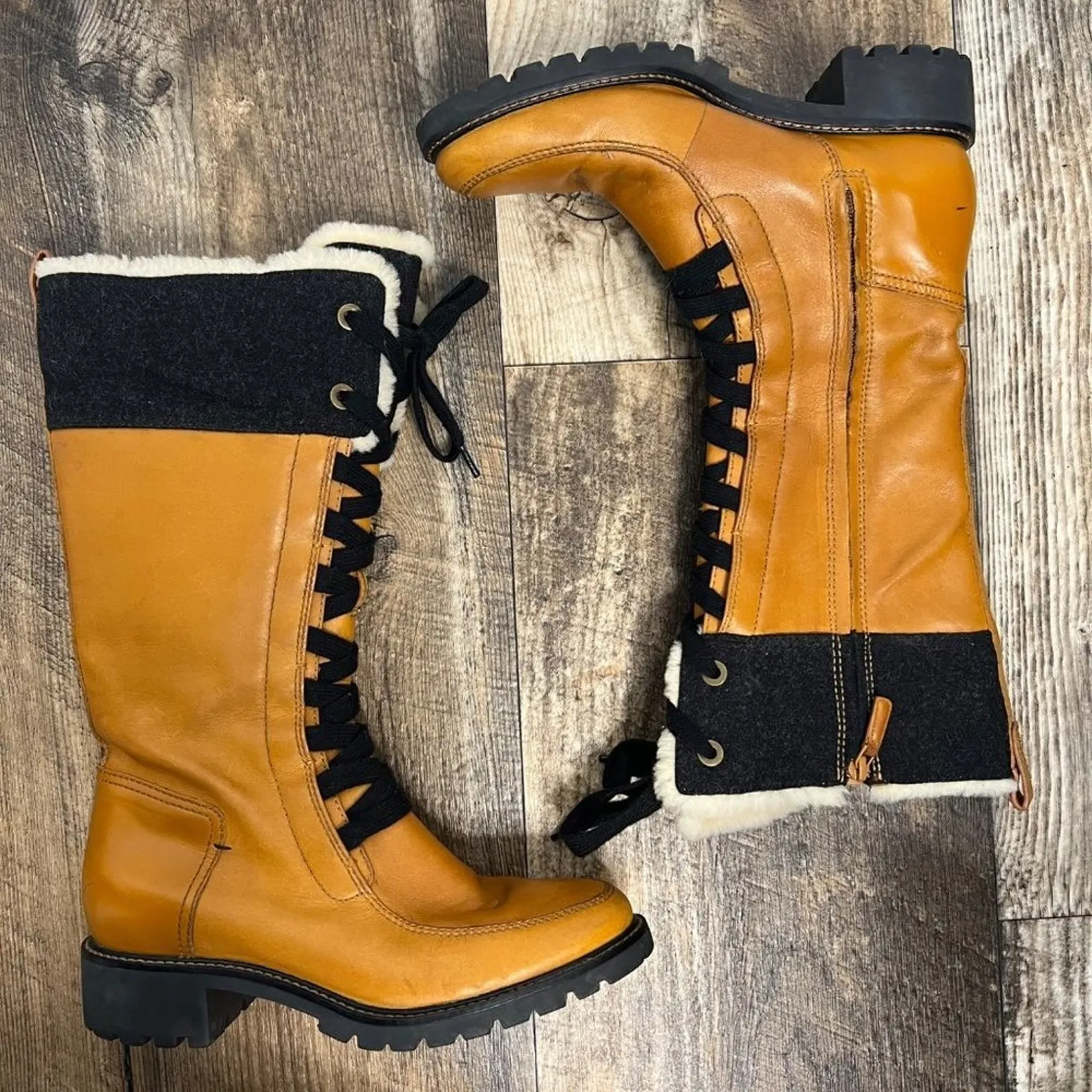 Cole Hann Henson Tall Leather Boots Camel Sherling Lace Up Lug Sole Size 6 1/2 - Image 5