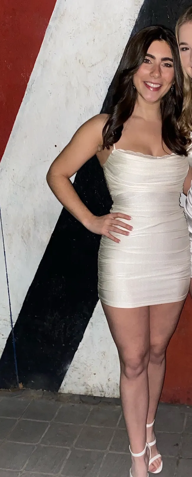 Windsor Showstopper Satin And Lace - Image 5