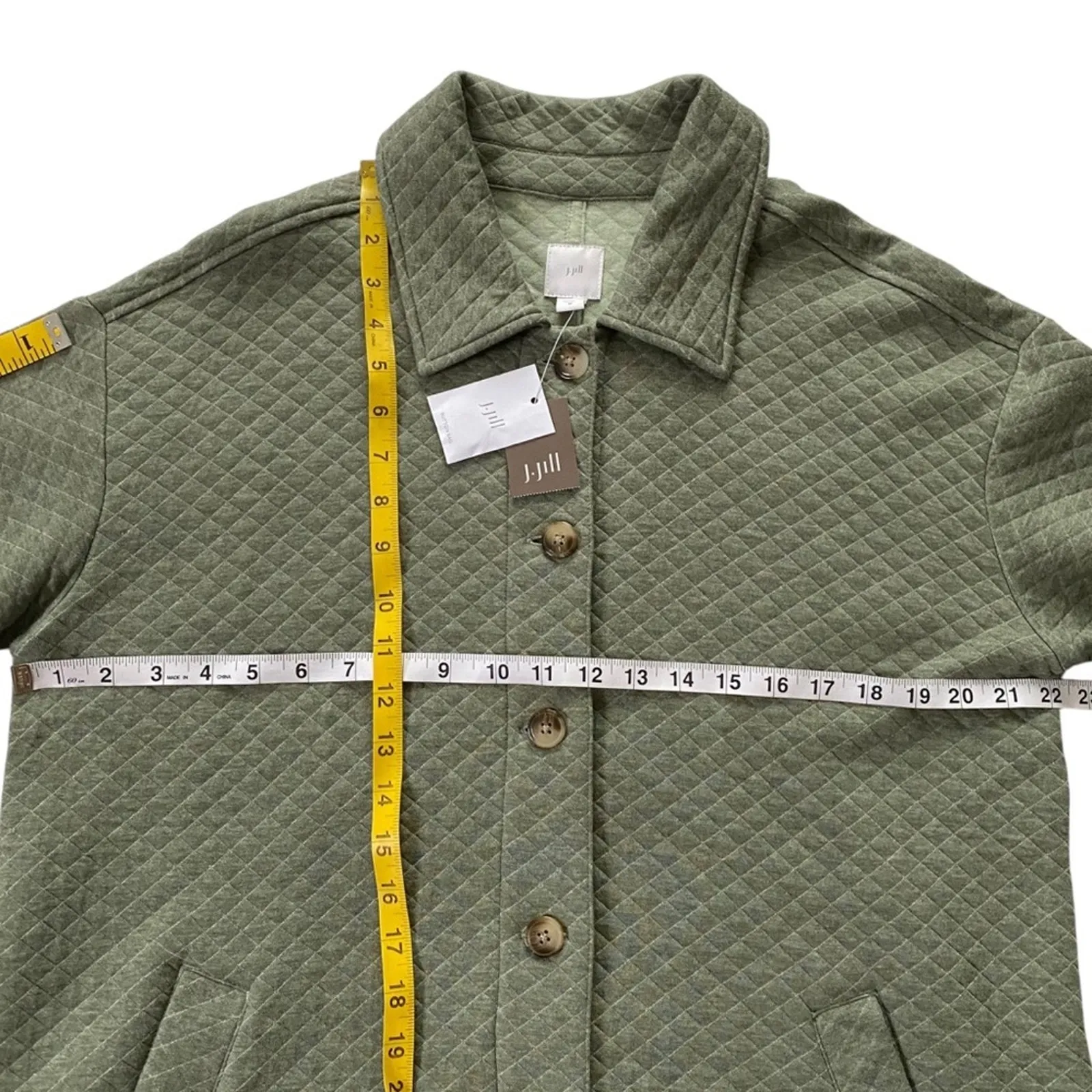 J. Jill Medium Quilted Jacket Shacket Sweater Cardigan Button Front Winter Green - Image 8