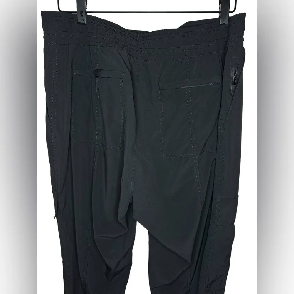 Athleta Chelsea Utility Jogger Size 12 Black - Image 8