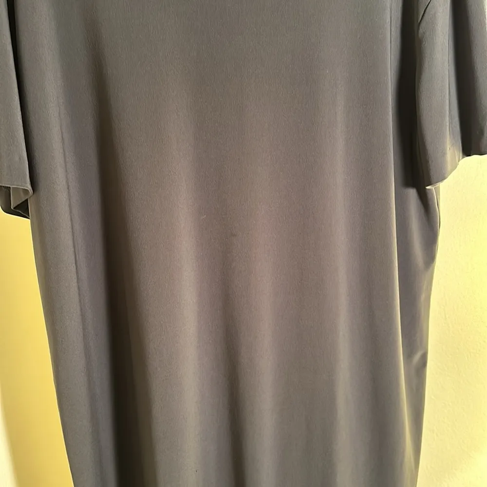 Norma Kamali Kulture Short Sleeve Gray Shift Dress - Medium - Image 3