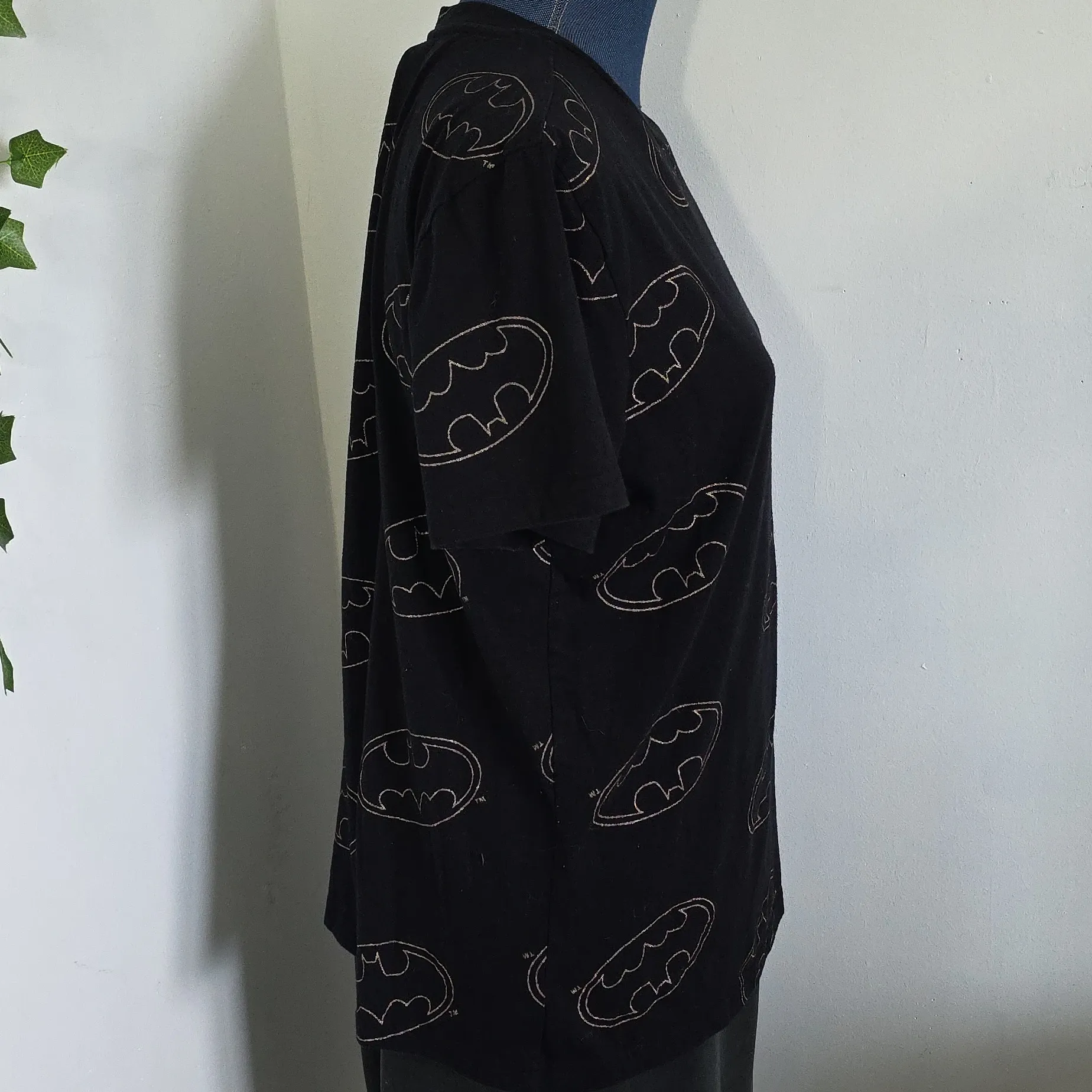 DC Comics Batman Black wirh Gold Short Sleeve T shirt - Image 4