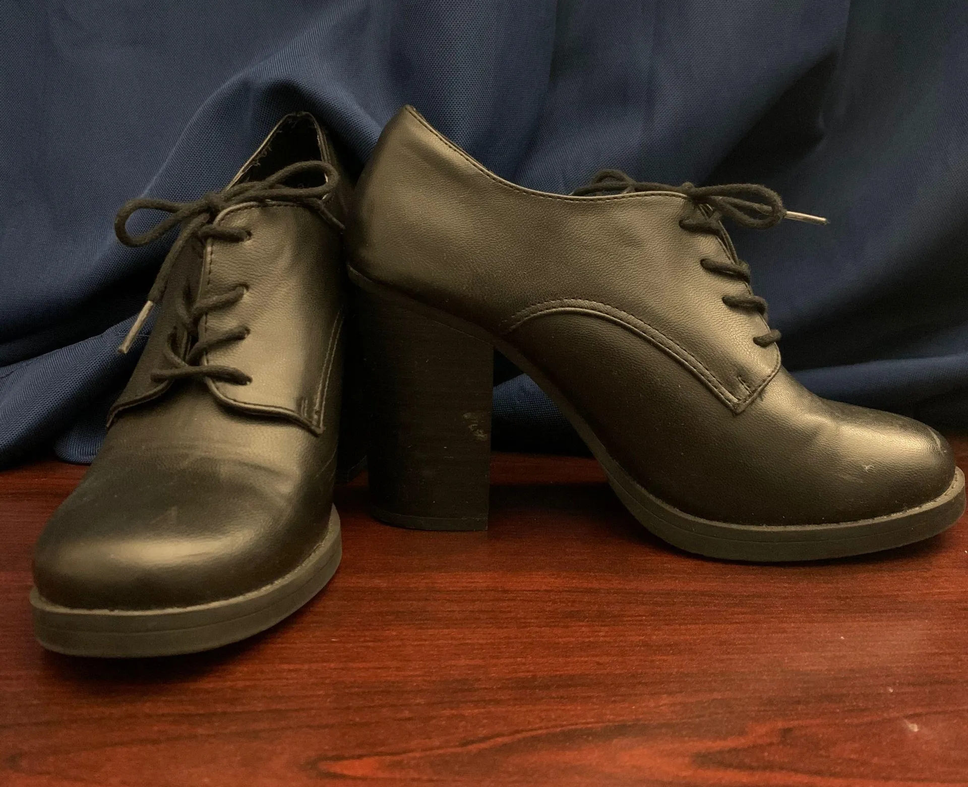 Chunky Heel Black Size 7 - Image 2