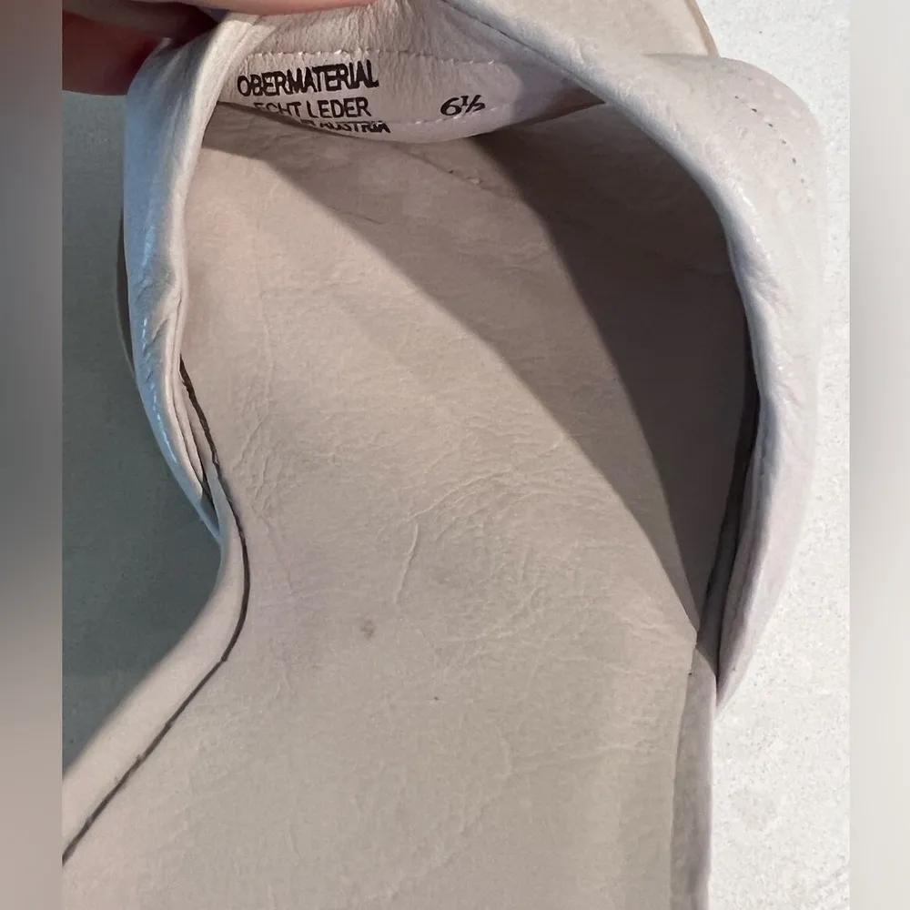 Women's Leslie Ankle‎ Strap Block Heel Sandals 6.5 New $359 - Image 9