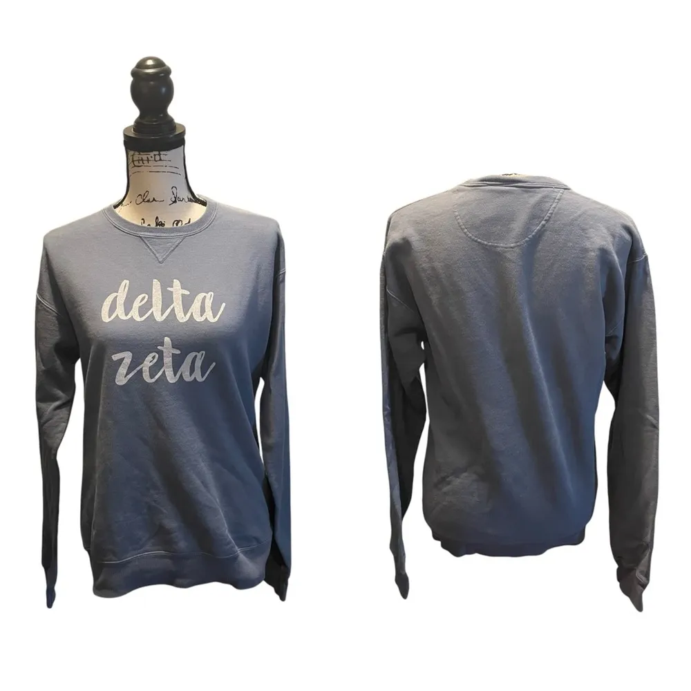 Comfort Wash Delta Zeta Sweatshirt Blue Size Small College Sorority Graphic - Image 9