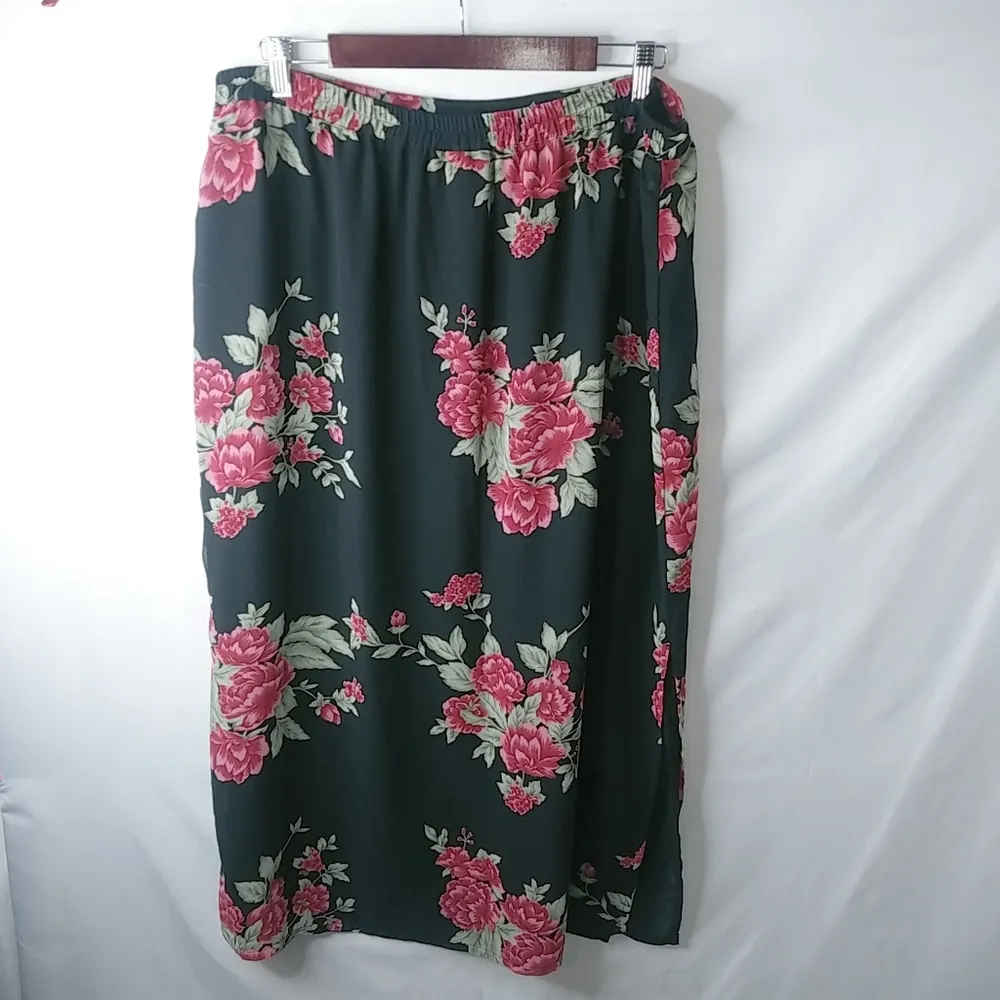 Style & Co 18W Lined Roses Midi Skirt Plus - Image 4
