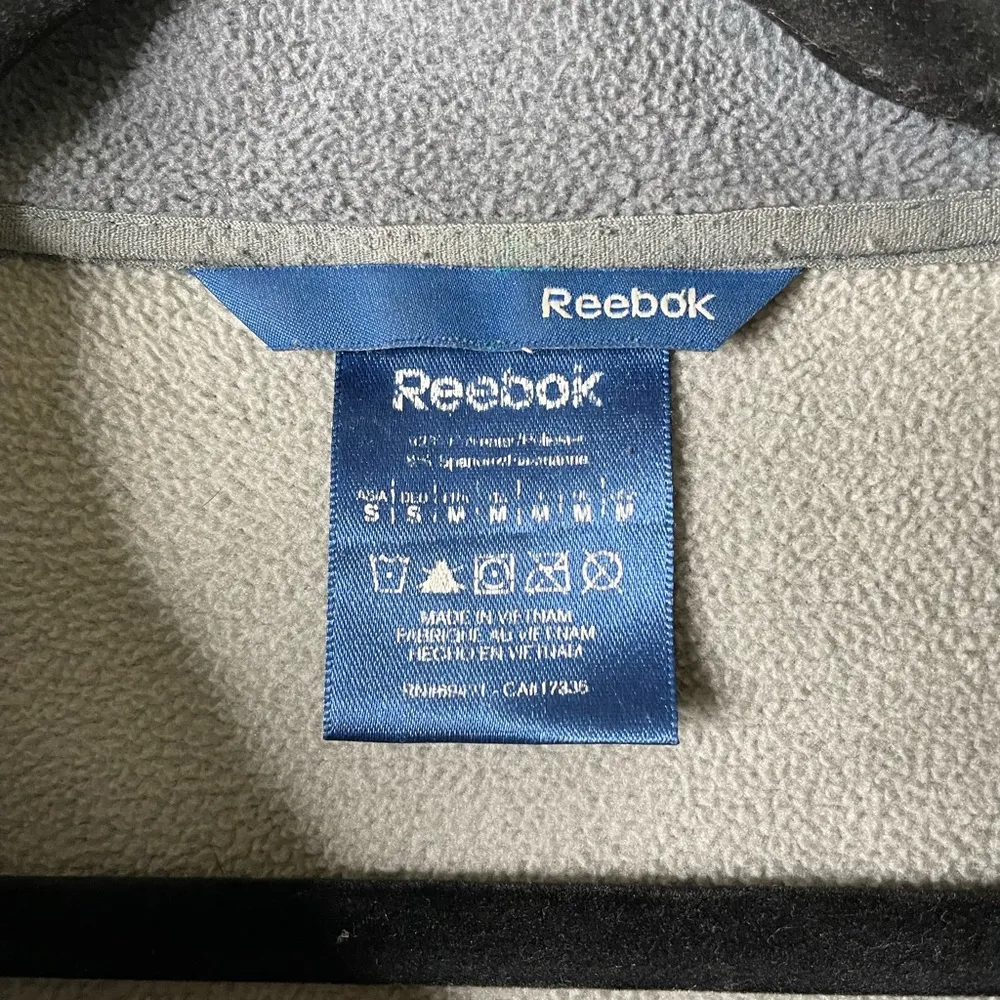 Reebok Black/Light Blue Full Zip Jacket Medium - Image 2
