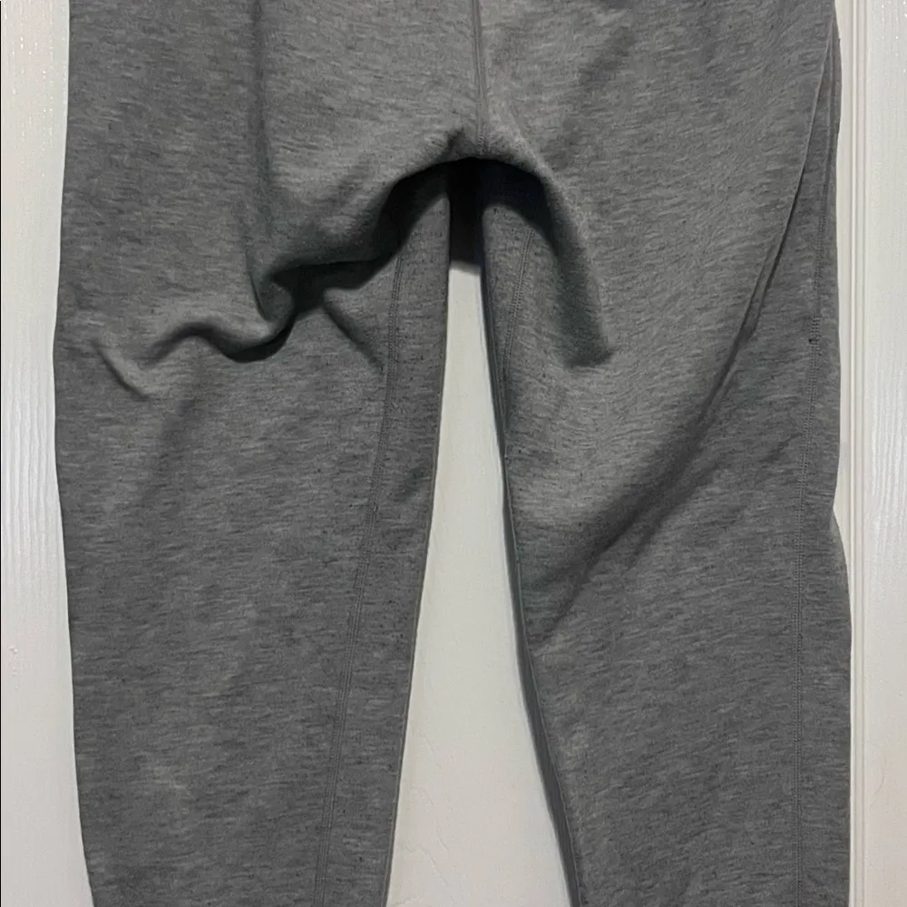 Nike Dri-Fit Jogger Pants
Pull On Running Athletic Pockets Gray small - Image 4