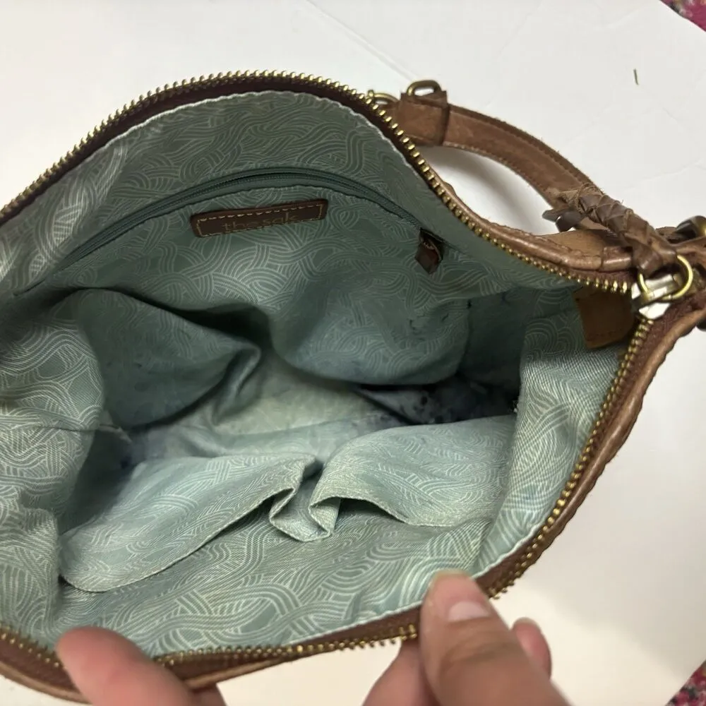 The Sak Alameda Woven Leather Crossbody Bucket Bag Brown Tan Metallic Boho - Image 7