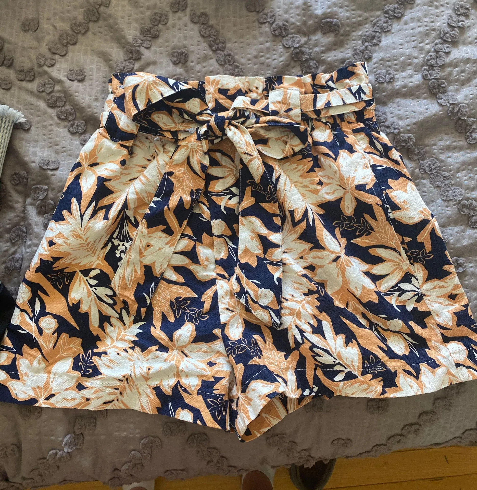 Paperbag Shorts - Image 3