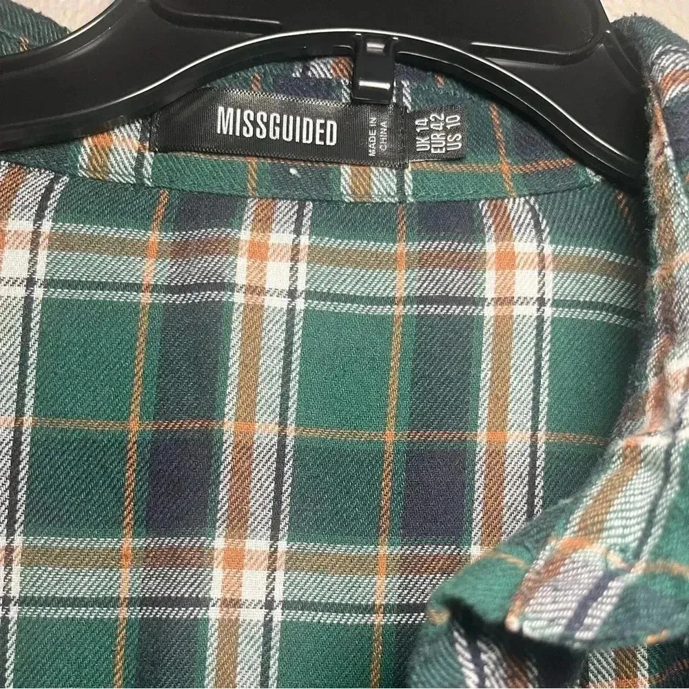 Missguided oversized shirt in green check Size 10 - Image 4