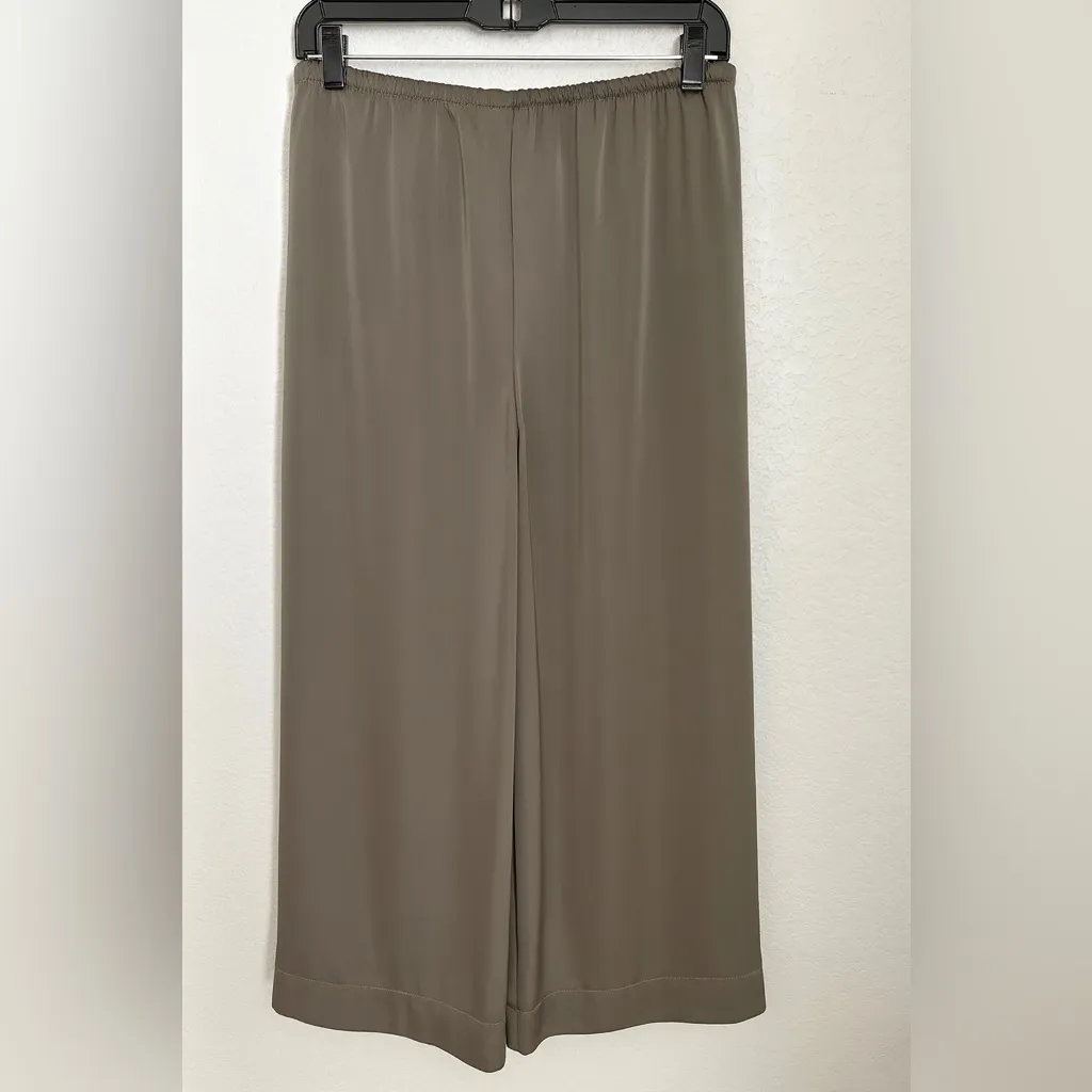 H&M Taupe Silky Wide Leg Cropped Drawstring Pants Culottes Size M - Image 4