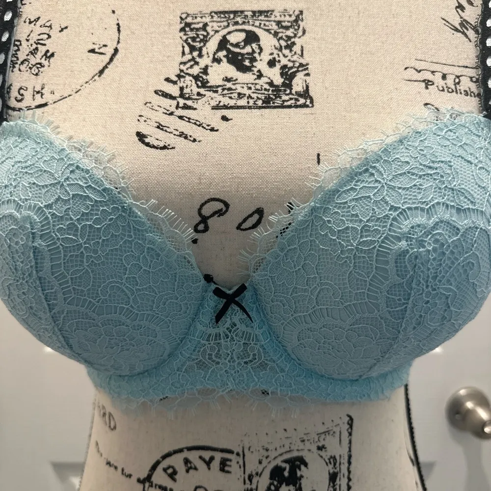 Victoria’s Secret Dream Angels Lined Demi Lace Trim Powder Blue Bra - Image 3