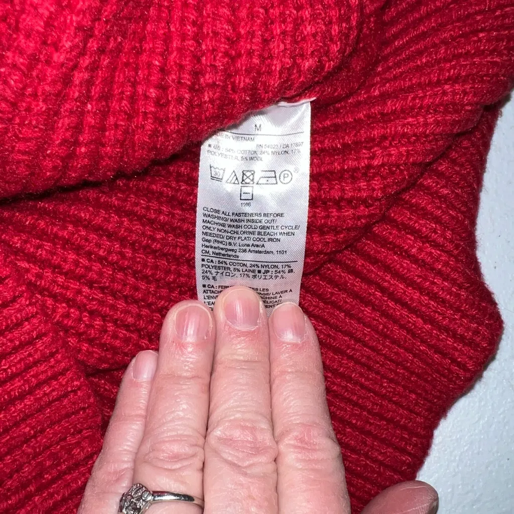 Super Cool Vintage Y2K Banana Republic Heavy Cotton Ribbed Sweater! - Image 8