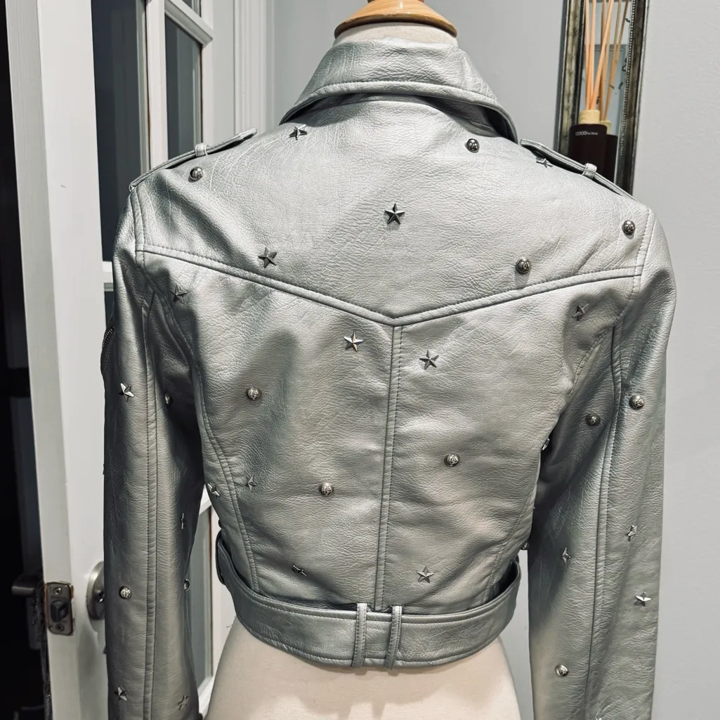 Forever 21 Silver Metallic Faux Leather Jacket - Image 6