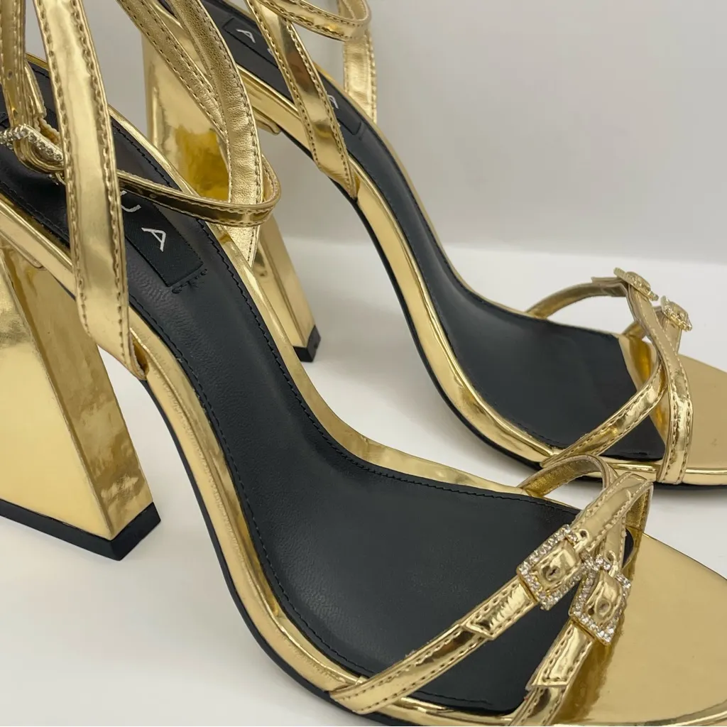 Aqua gold metallic patent leather heel sandals women’s Size 9B- Bloomingsdales - Image 6