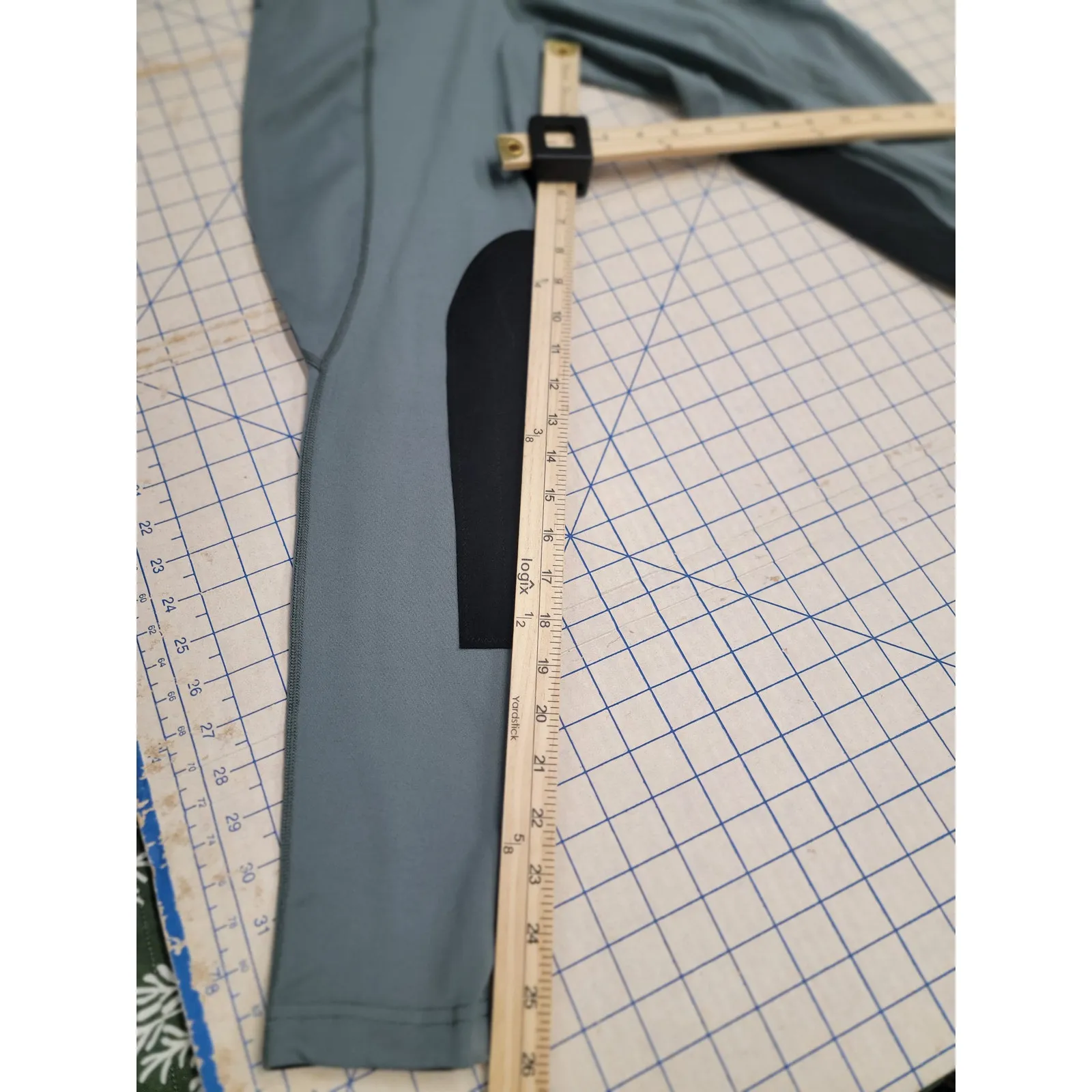 Kerrits  Knee Patch Riding Tights Women's Medium Juniper Performance Stretch - Image 7