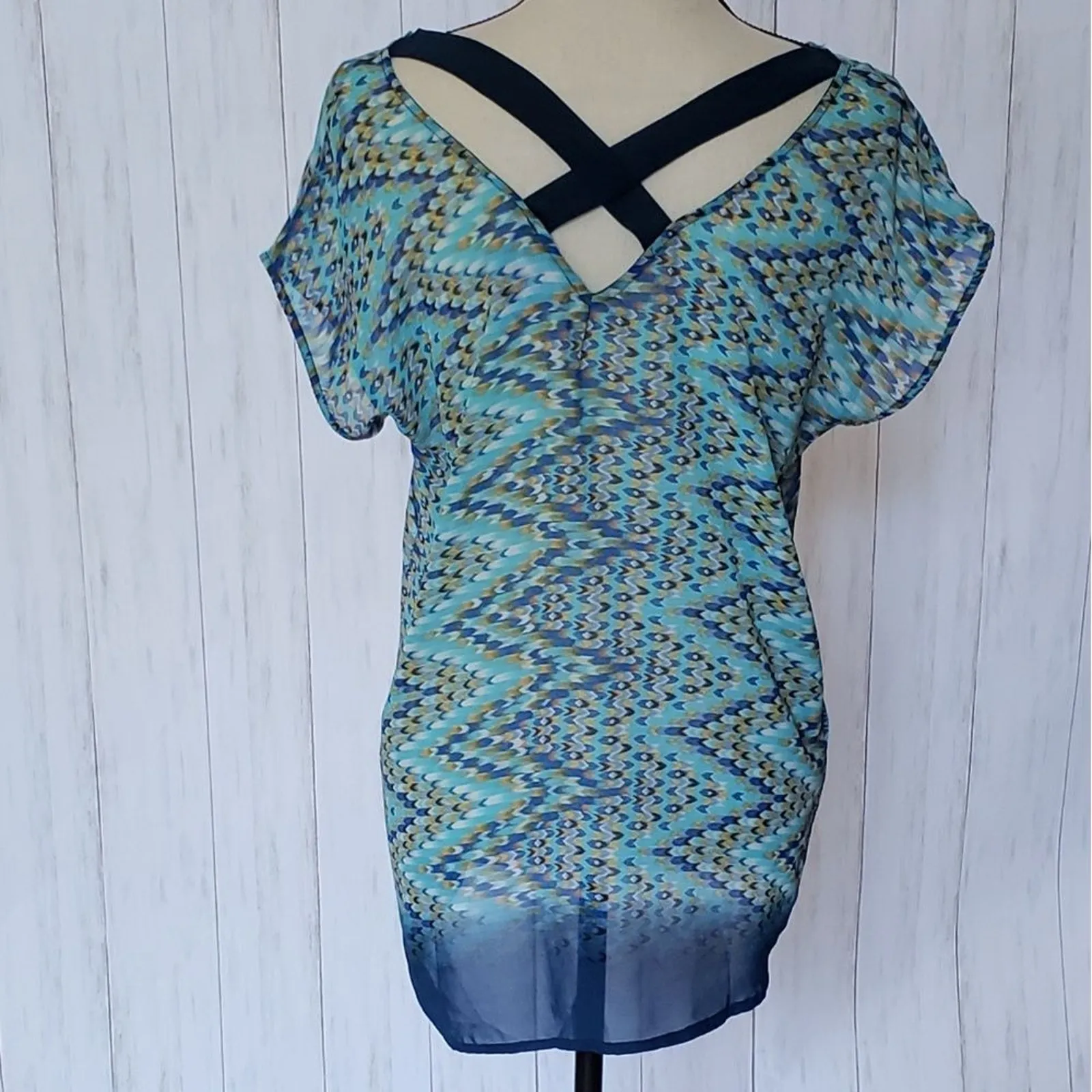 Romeo & Juliet Couture Y2K Womens Top Sz M Asymmetric Sheer Boho Festival Indie - Image 4